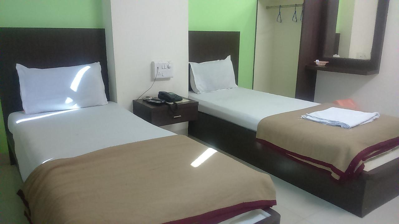 Hotel Parth Executive Latur Exterior photo